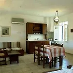 Alkistis Lejlighedshotel
